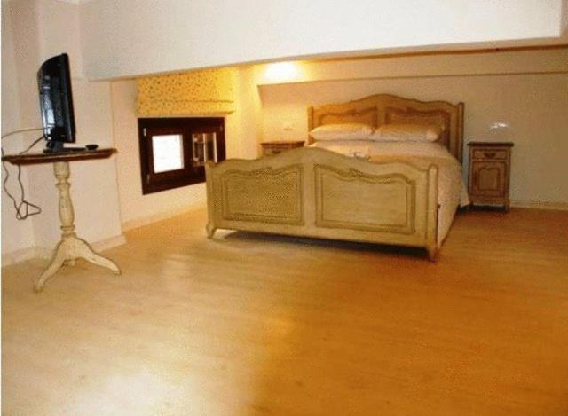 Giogarakis Suites Eleonas Quarto foto